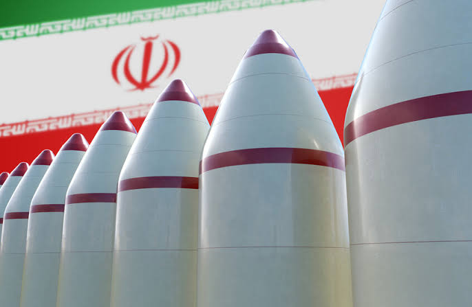 دبلوماسي إيراني: طهران سترفض المقترح النووي الأمريكي