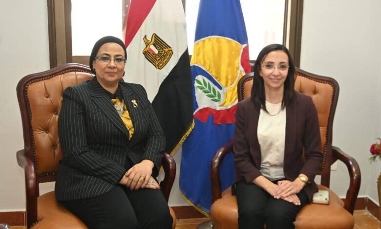 محافظ البحيرة تستقبل رئيس المجلس القومي للمرأة في مستهل زيارتها للمحافظة محافظ البحيرة تستقبل رئيس المجلس القومي للمرأة في مستهل زيارتها للمحافظة