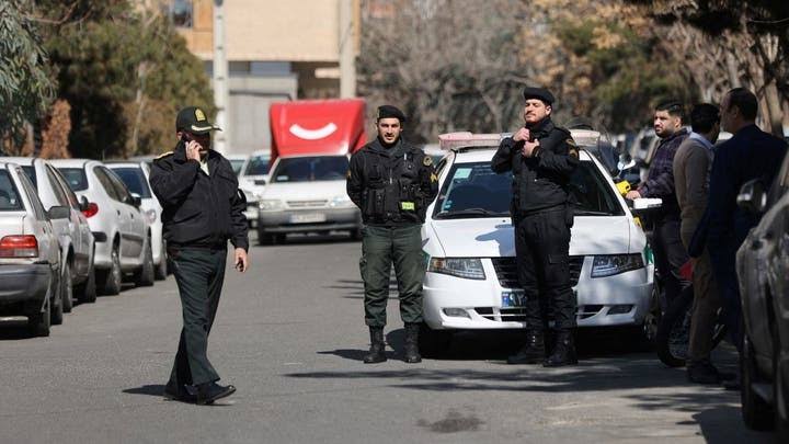 إيران تعلن اعتقال عميلين للموساد في خراسان