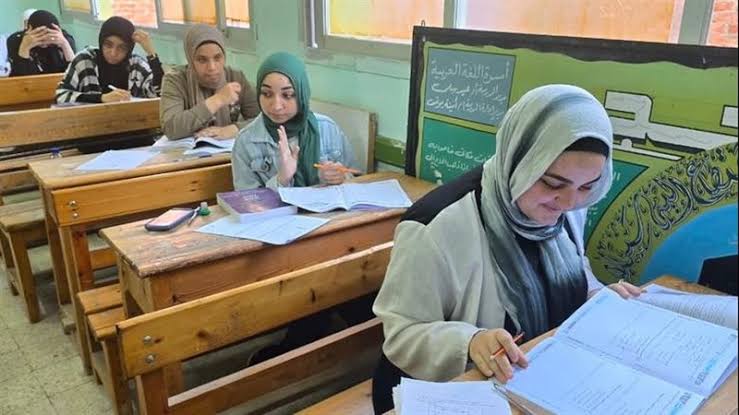 ما هي التخصصات الجامعية المتاحة لطلاب نظام الباكالوريا؟.. بيان «التعليم» و«التعليم العالي» يوضح