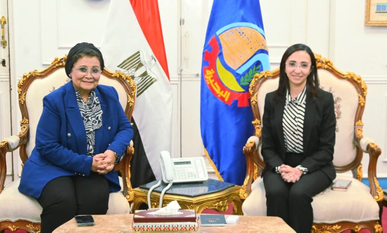 محافظ البحيرة تستقبل نائب وزير الصحة لشؤون السكان وتنمية الأسرة محافظ البحيرة تستقبل نائب وزير الصحة لشؤون السكان وتنمية الأسرة