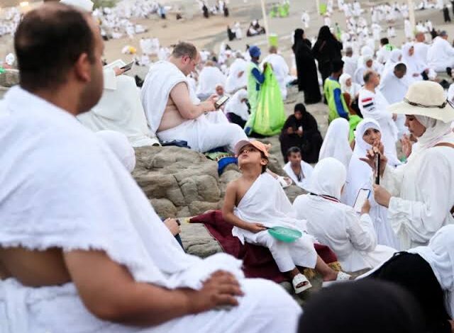 بدون وسطاء.. تفاصيل التقديم المباشر على تأشيرة العمرة عبر “نسك عمرة”