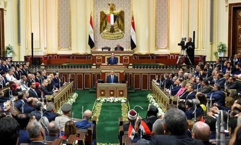 136 مرشحًا يتقدمون بأوراقهم لانتخابات مجلس النواب 2025 بمحكمة جنوب الجيزة 136 مرشحًا يتقدمون بأوراقهم لانتخابات مجلس النواب 2025 بمحكمة جنوب الجيزة