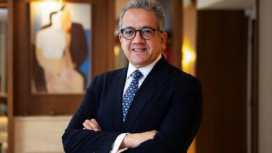 خالد العناني.. كيف صنعت مصر نموذجًا في فن إدارة الحملات الدولية؟